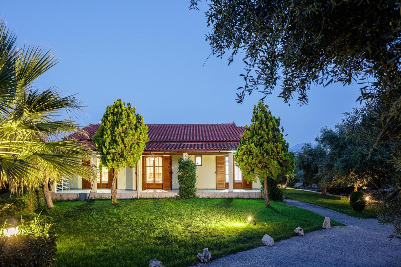 Lefkothea Villas With Large Pool, Bbq & Playground Adelianos Kampos Exteriér fotografie