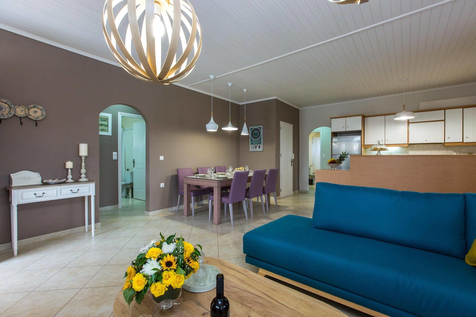 Lefkothea Villas With Large Pool, Bbq & Playground Adelianos Kampos Exteriér fotografie